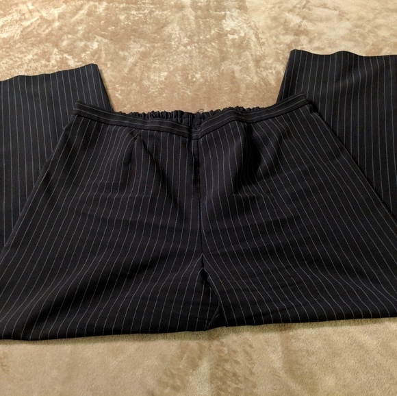 3 piece pant suit - Picture 3 of 7